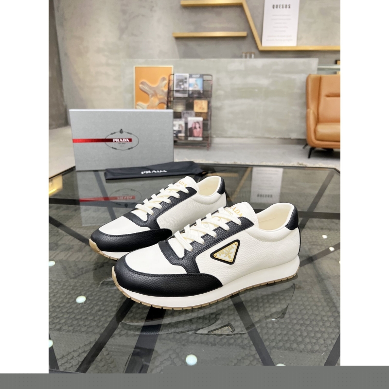 Pra*a sneakers